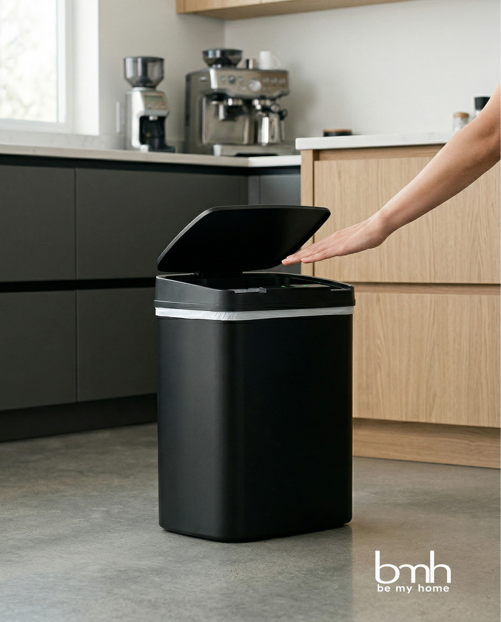 Tacho inteligente 15L BeMyHome con sensor sin contacto — vista 6